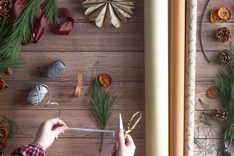 10 Christmas Crafts To Try This Holiday Season