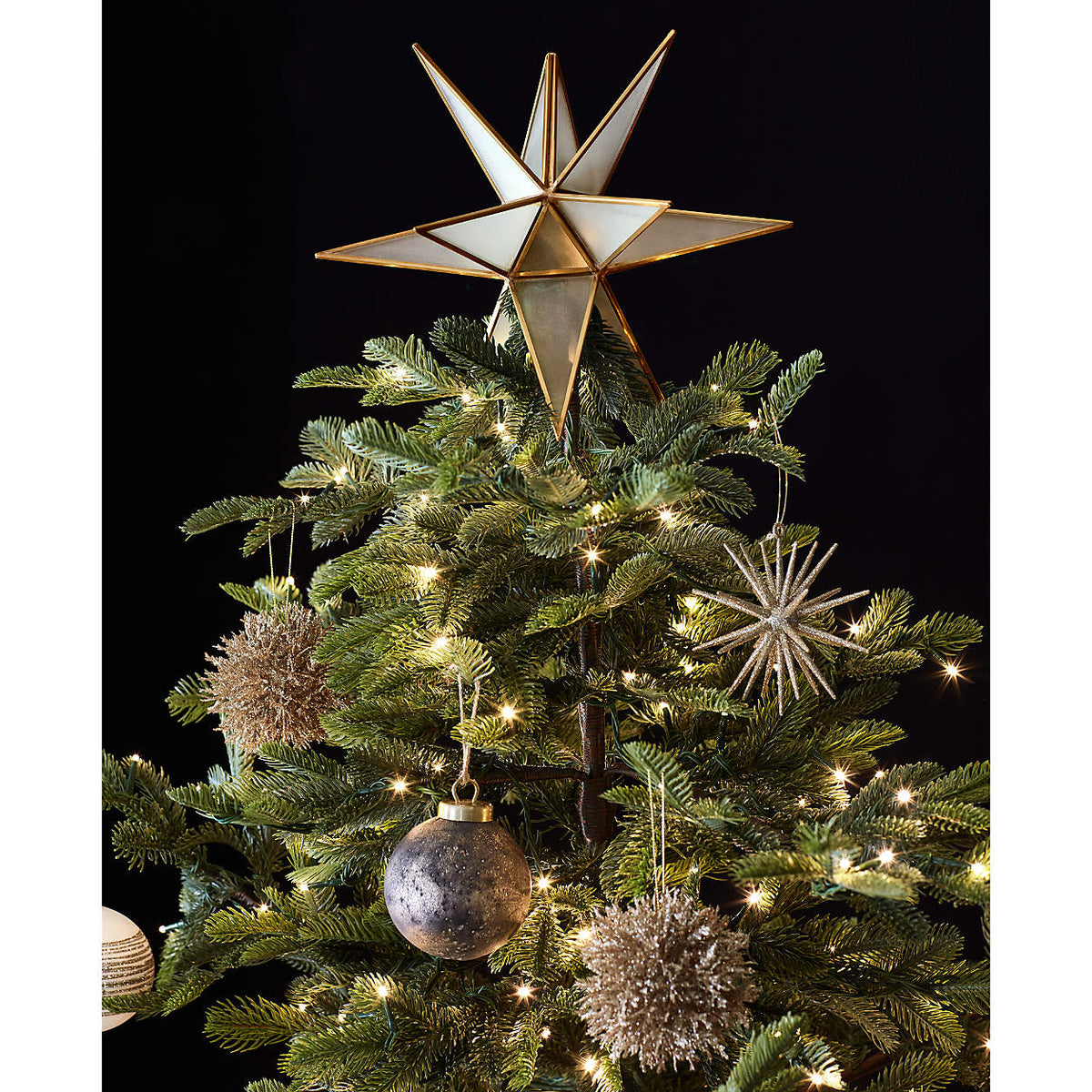 10 Elegant Glass Star Christmas Tree Toppers To Try