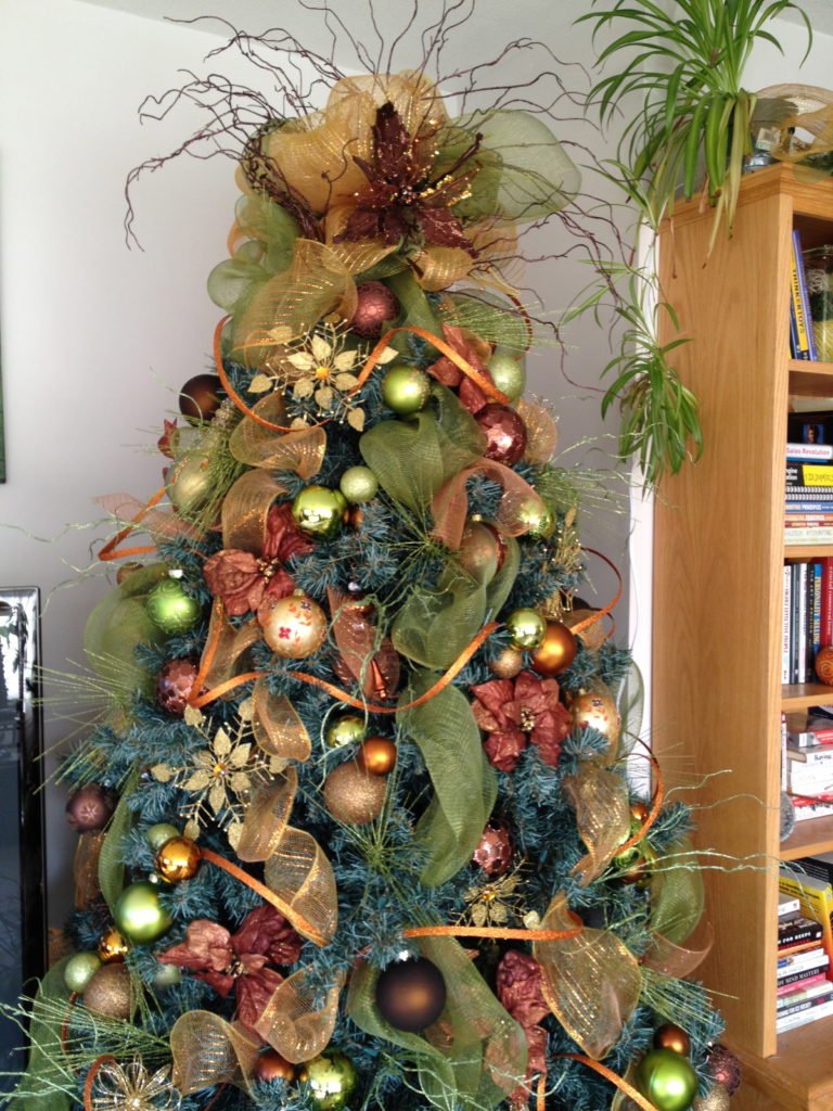 Brown Christmas Tree Decoration Ideas