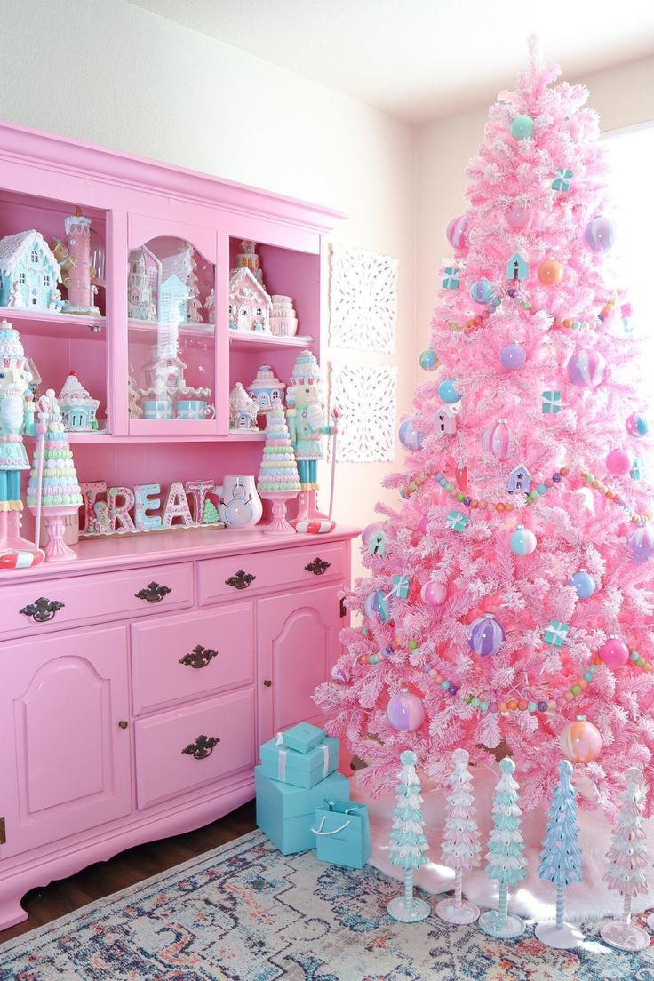 Pink Christmas Tree Ideas