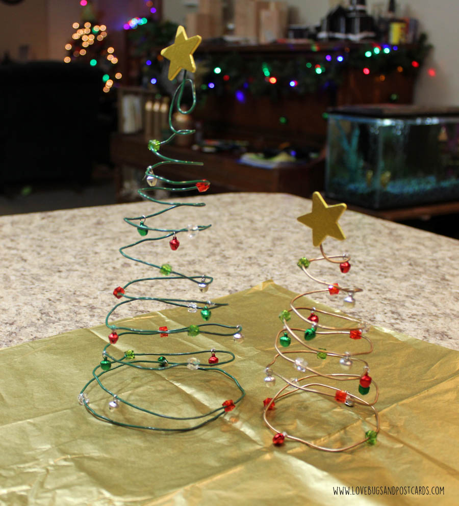 Wire Christmas Tree Decor Ideas