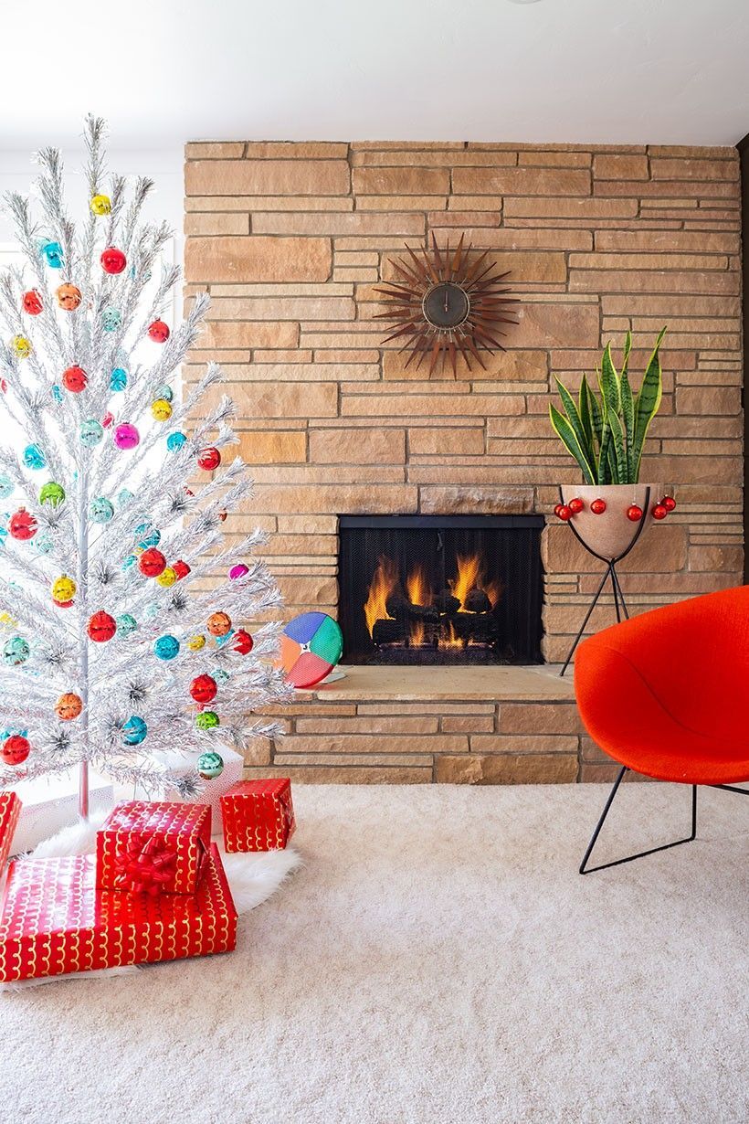 Mid Century Modern Christmas Tree Decorating Ideas