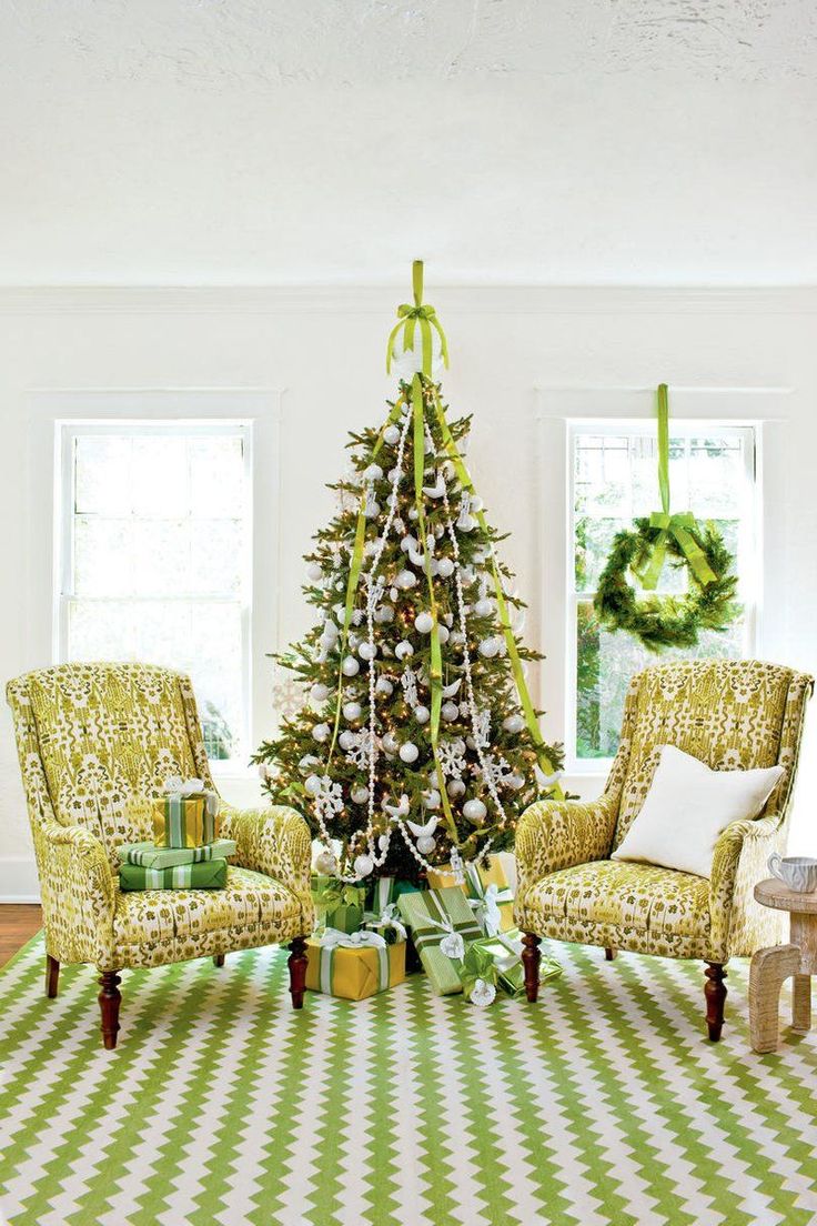 Bright Green Christmas Tree Inspiration