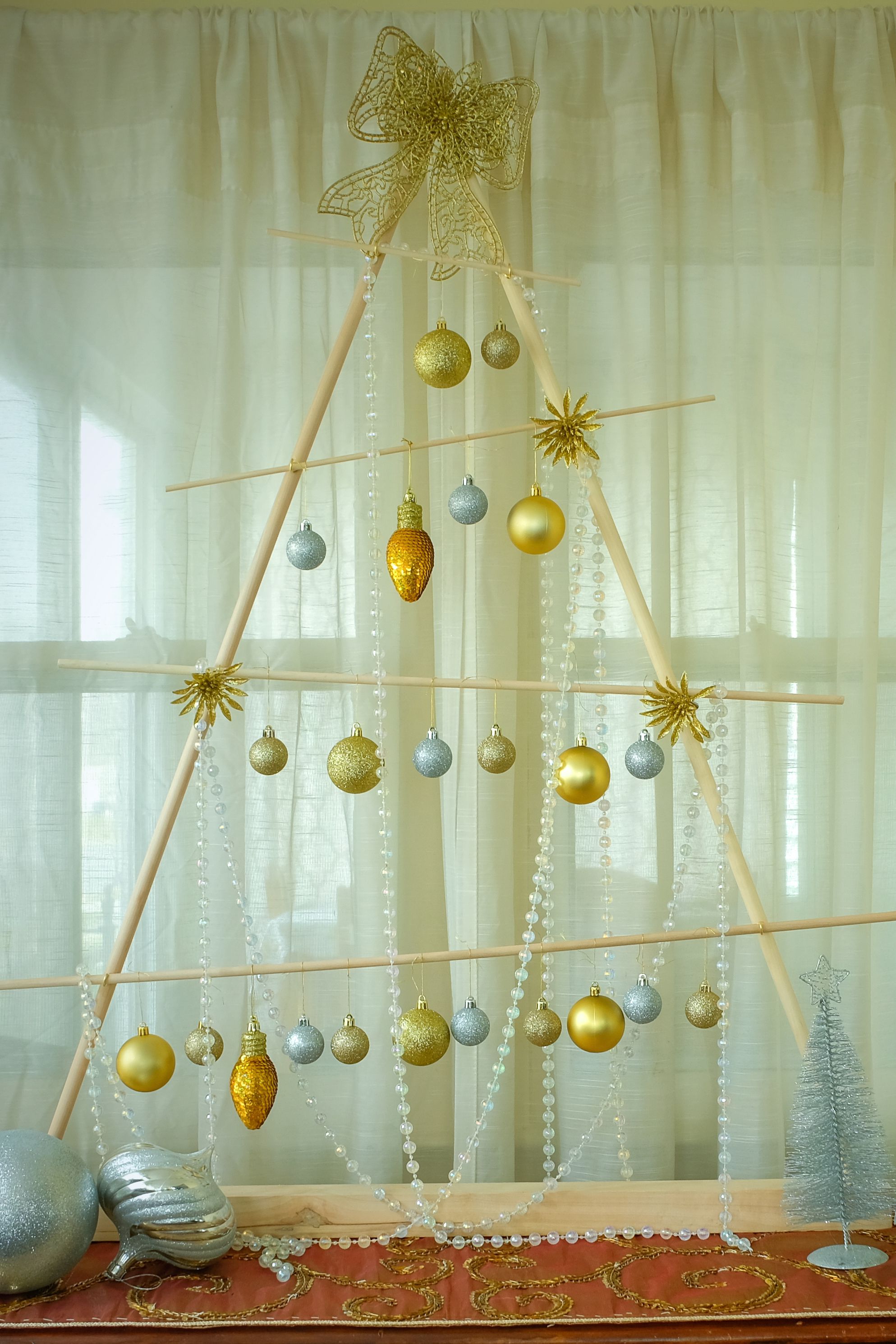 5 Wooden Christmas Tree Ideas