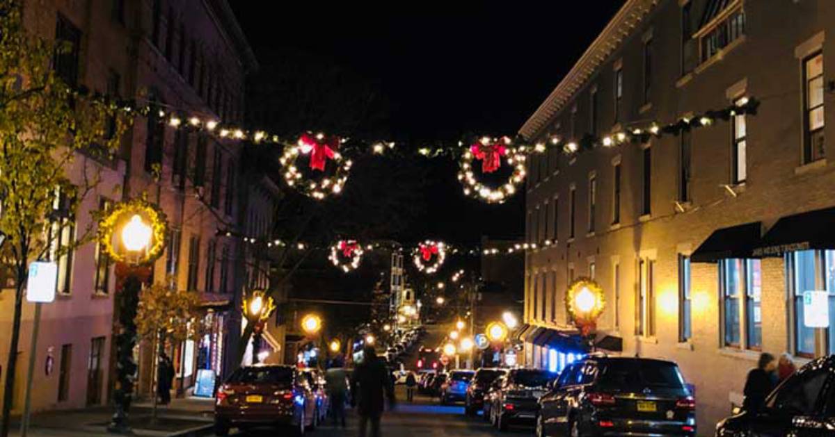 8 Ways To Celebrate Christmas In Saratoga Springs 2024