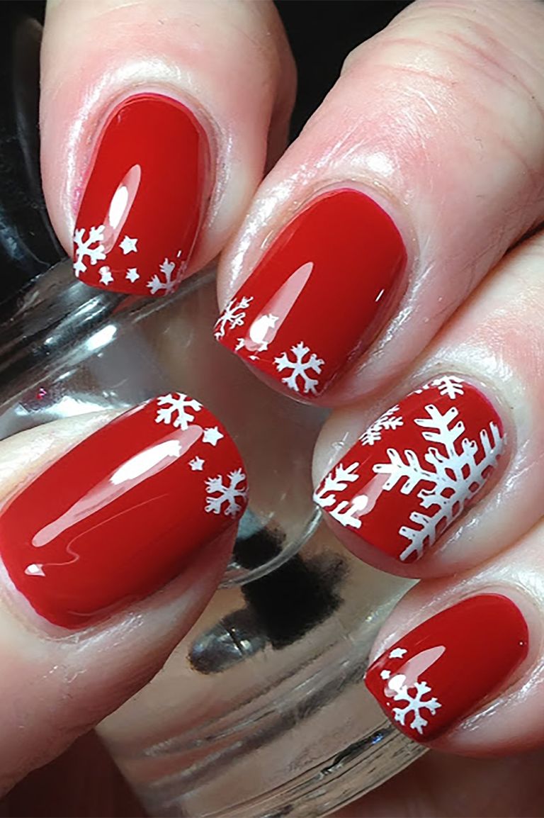 Best Christmas Nail Designs