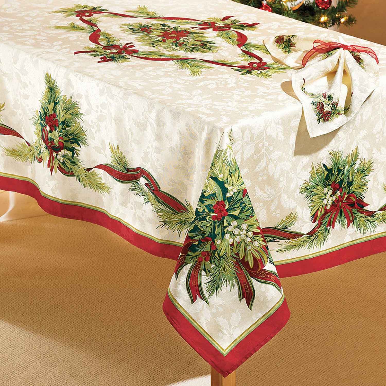 Christmas Tree Ribbon Tablecloth Styles