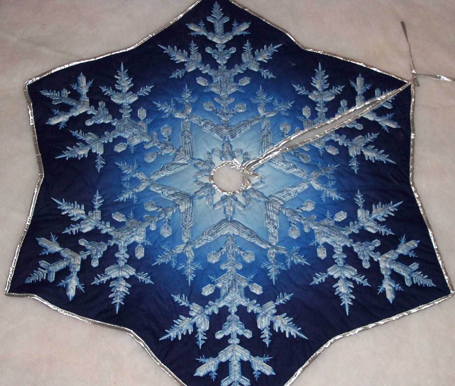 Blue Christmas Tree Skirt with Patterns 9