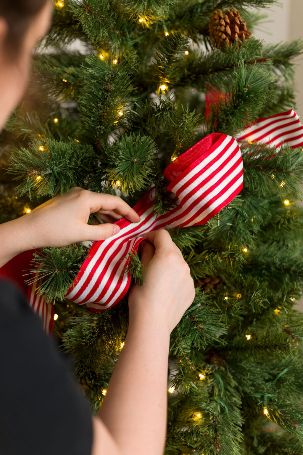 Christmas Tree Ribbon Tips