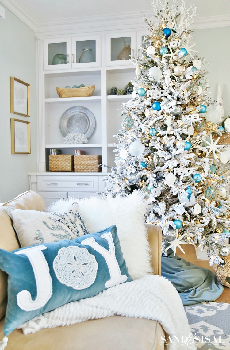 Coastal Christmas Tree