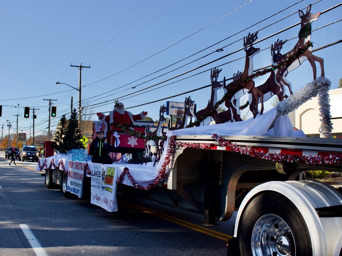 Concord Christmas Parade Participate