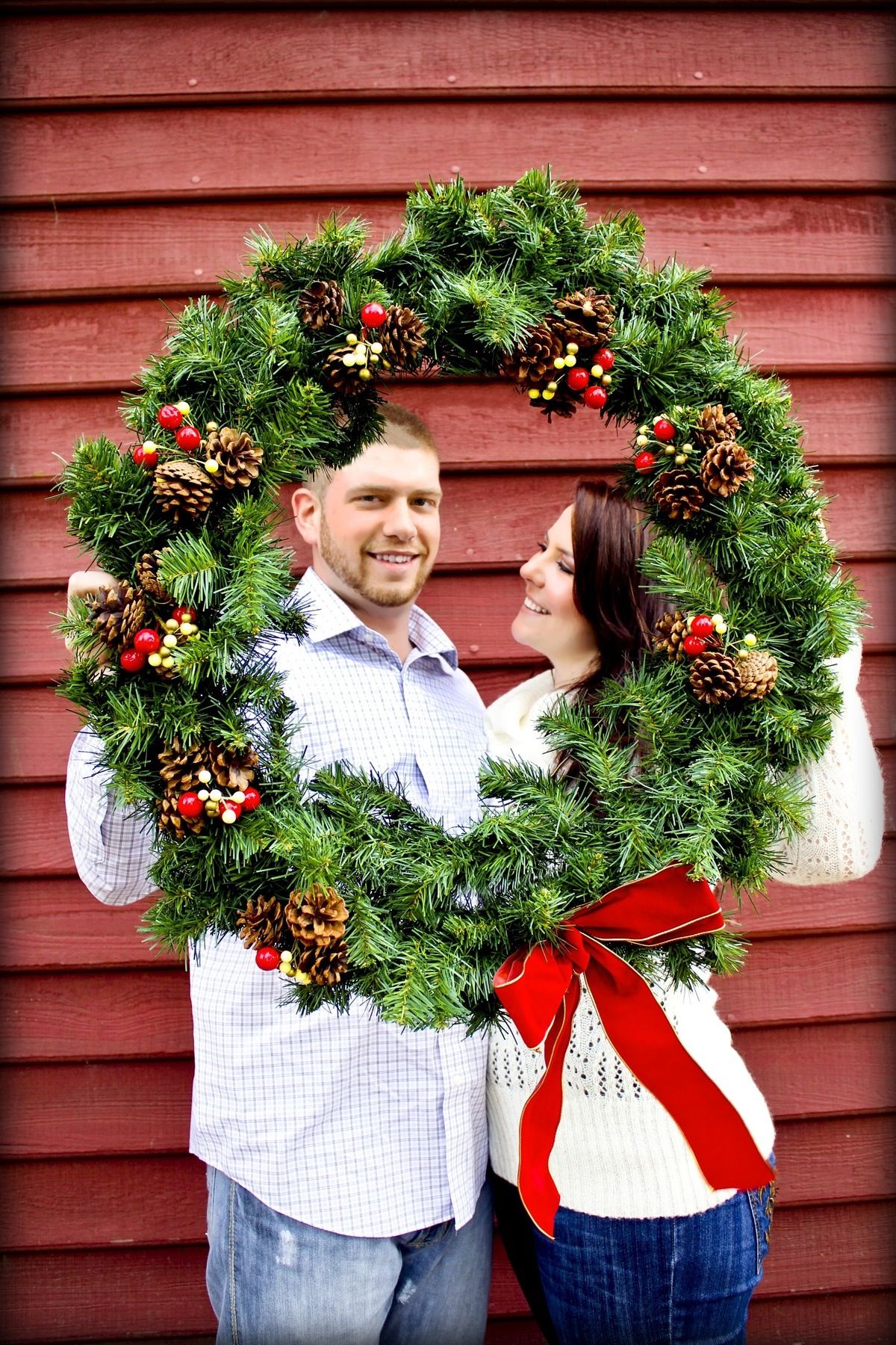 Couples Christmas Holiday Photo Ideas with Props