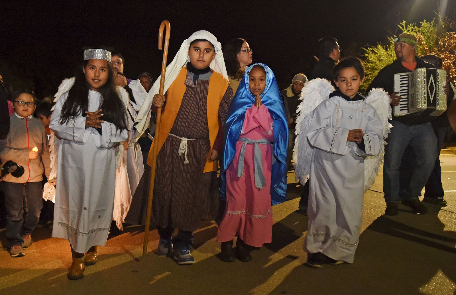 Las Posadas procession