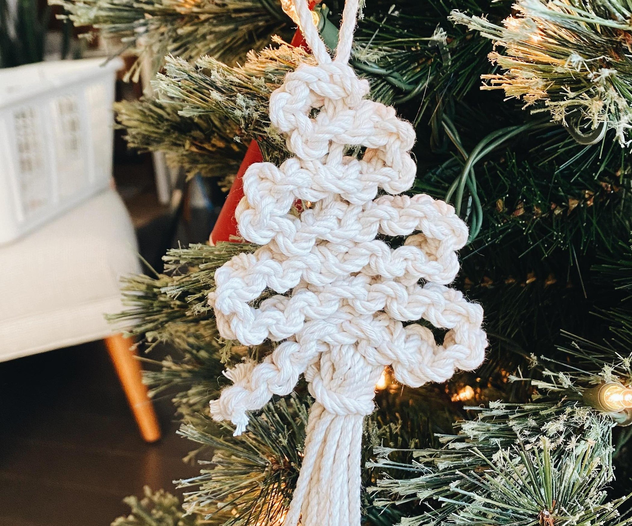 Macrame Christmas ornaments