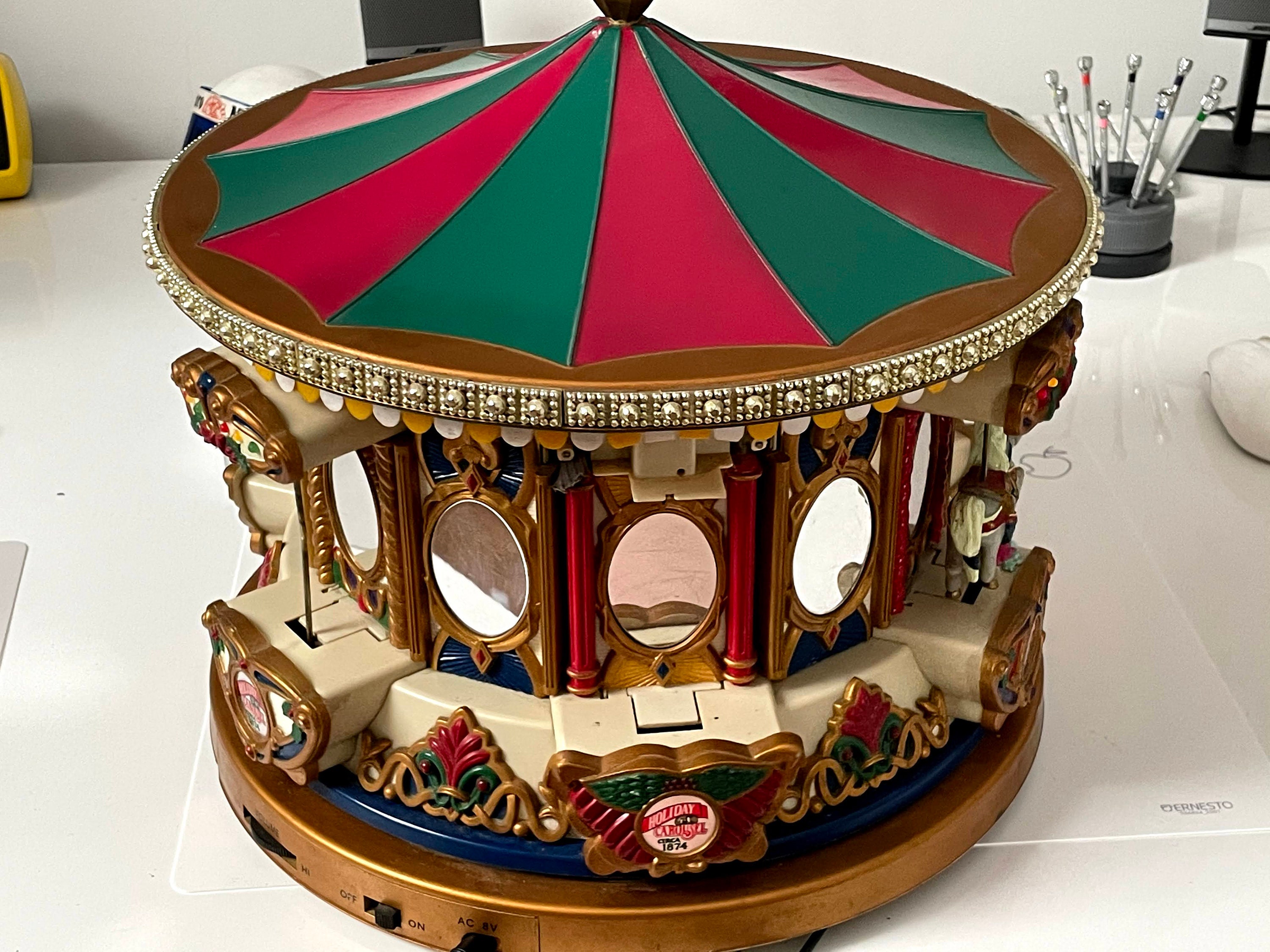 Mr. Christmas Deluxe Carousel Vintage Decoration