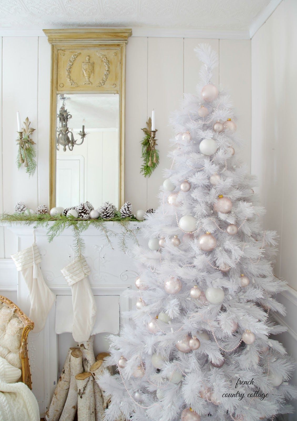 White Christmas Tree Ideas