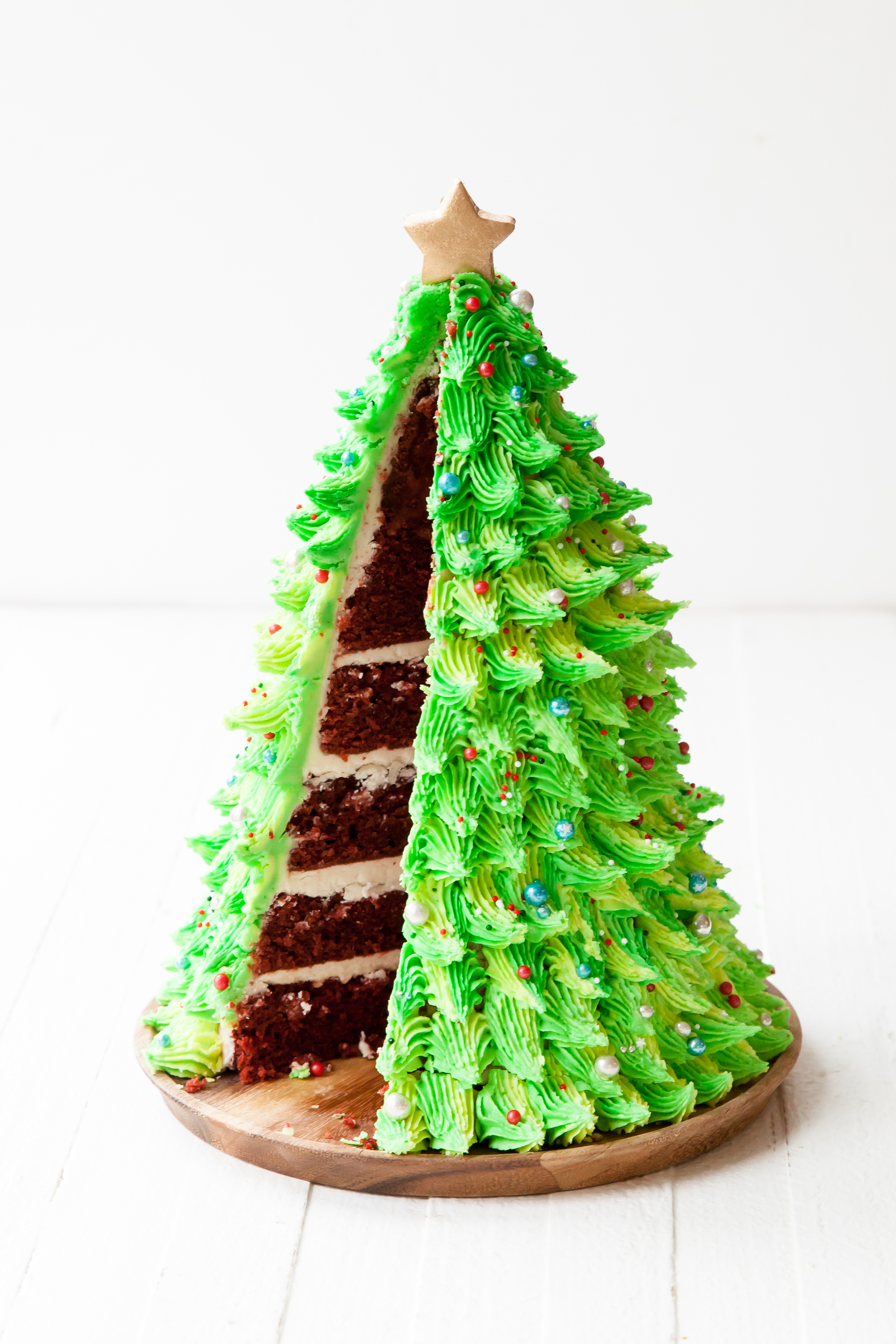 Red Velvet Christmas Tree Cakes